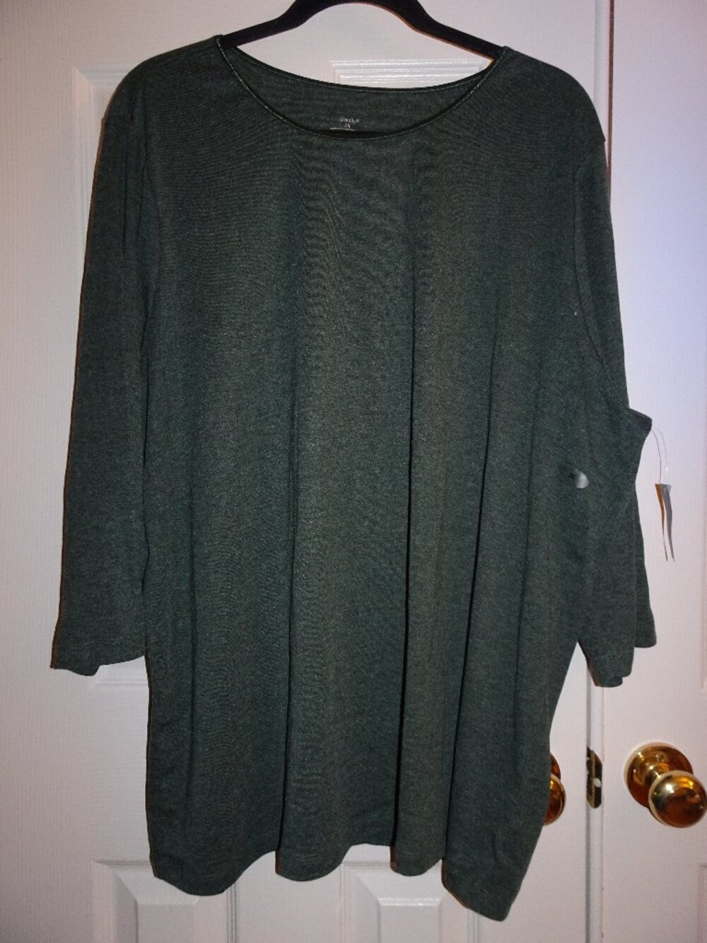 CJ Banks Plus Size 3/4 sleeve length shirt